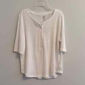 GAP Women's white Button-Down Shirt